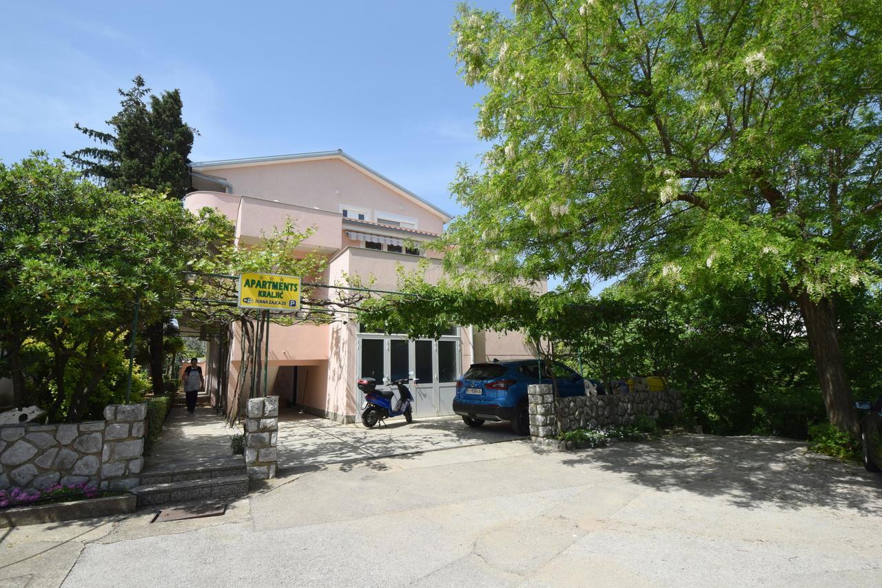 Apartments Kraljic Крк Экстерьер фото